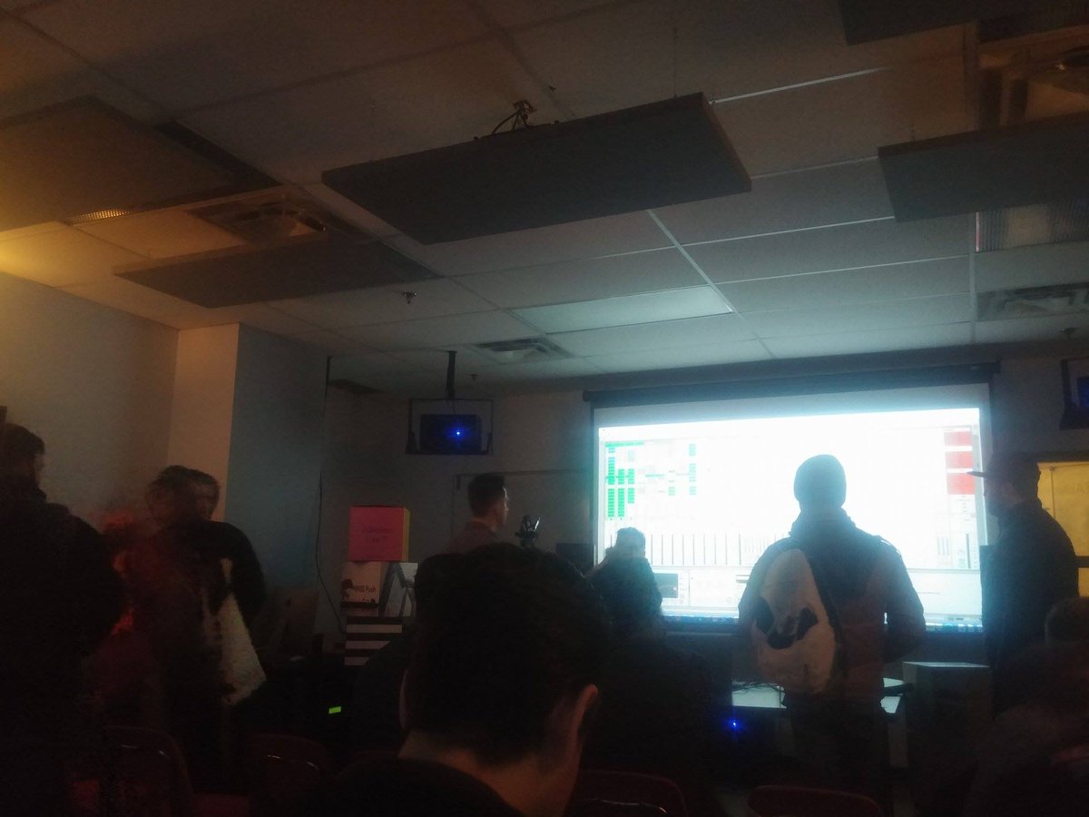 Ownwav's tweet photo. Thanks to @therealdjshine for this #ableton course this evening, at @Musitechnic #montreal https://t.co/oJtPoAKV51