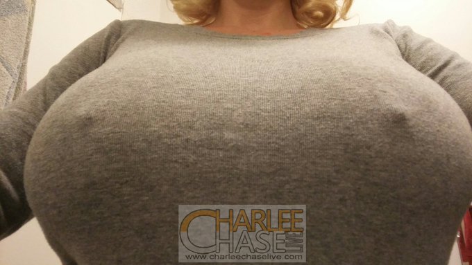 It's a wee bit nipply https://t.co/vtmcFAdGvs<a href="/tag/mvsales"class="tags"><span>#mvsales</span></a>