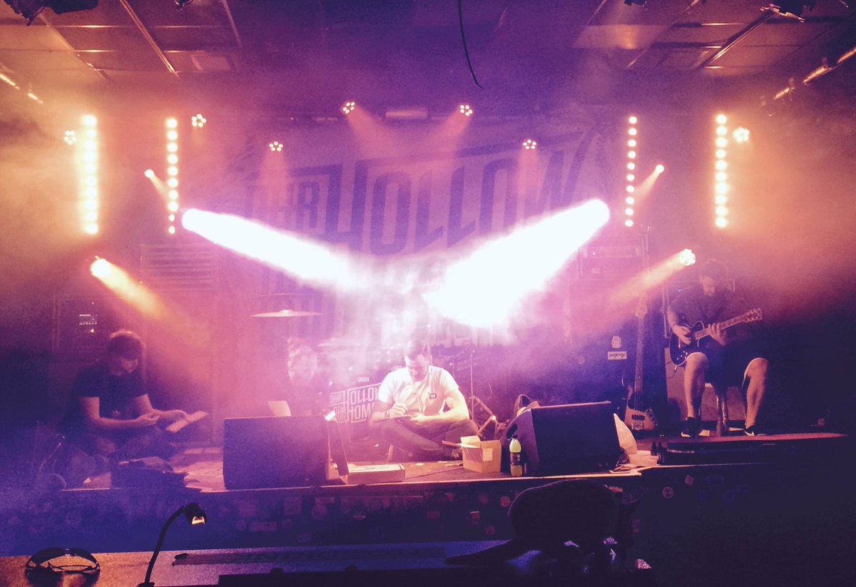 hessoundlight's tweet photo. Bit of fun at @joinerslive for @OHOHofficialuk, out with @GLSLighting using my @ChamSysLtd #PCWing @Robelighting @showteclight #southampton https://t.co/bQs6OMpSMT