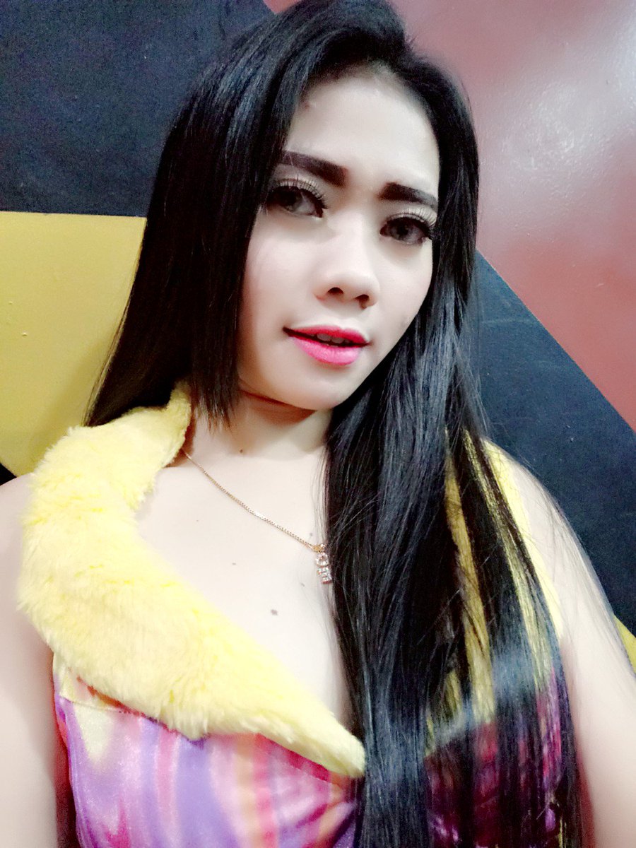 tika0396's tweet photo. 💛💛 https://t.co/muMnrRPp5E