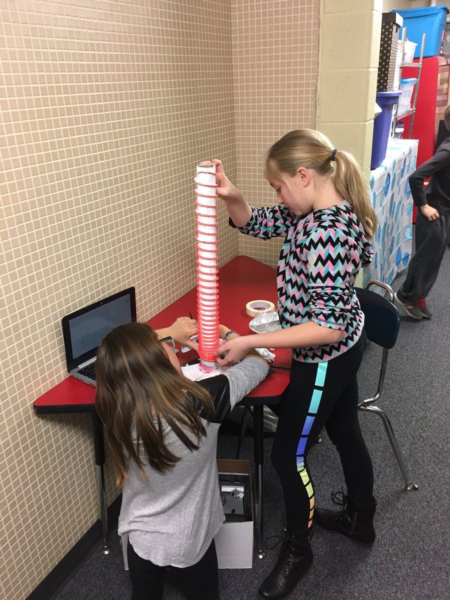 Mrs_Frim's tweet photo. Passion projects in full swing @bigwalnutbwe! #bwls2020 #weuseeveryspacewecan https://t.co/wP20bLNm5x