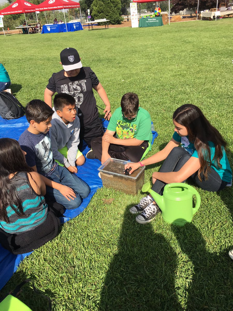 MrsChristy620's tweet photo. We loved learning about aquifers, weather satellites, and Martian soil. Thank you #CVWB for an awesome day! @cuca_principal @cuca_tvp https://t.co/BbautysOBD