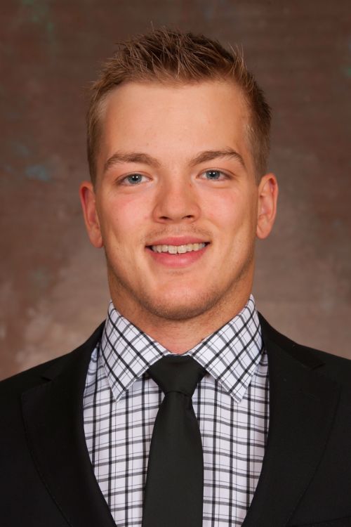 MNgoaltending's tweet photo. Congrats to @BSUBeaversMHKY junior goalie Michael Bitzer (Moorhead, MN) on being named CCM/AHCA Hockey First-Team All-American. https://t.co/0U6tcsauEw