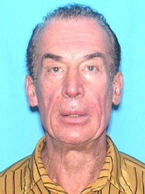 Doctor sells drug prescription to DEA undercover agent, feds say bit.ly/2obMUTJ https://t.co/JN58mvsJv3