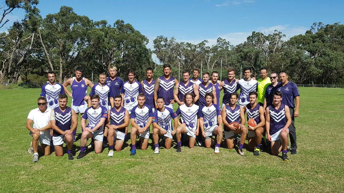 TemplestoweFC's tweet image. Game day for our Reserves 🏉 #GoTheStowe #Tempy #efl #efldiv3 #round1