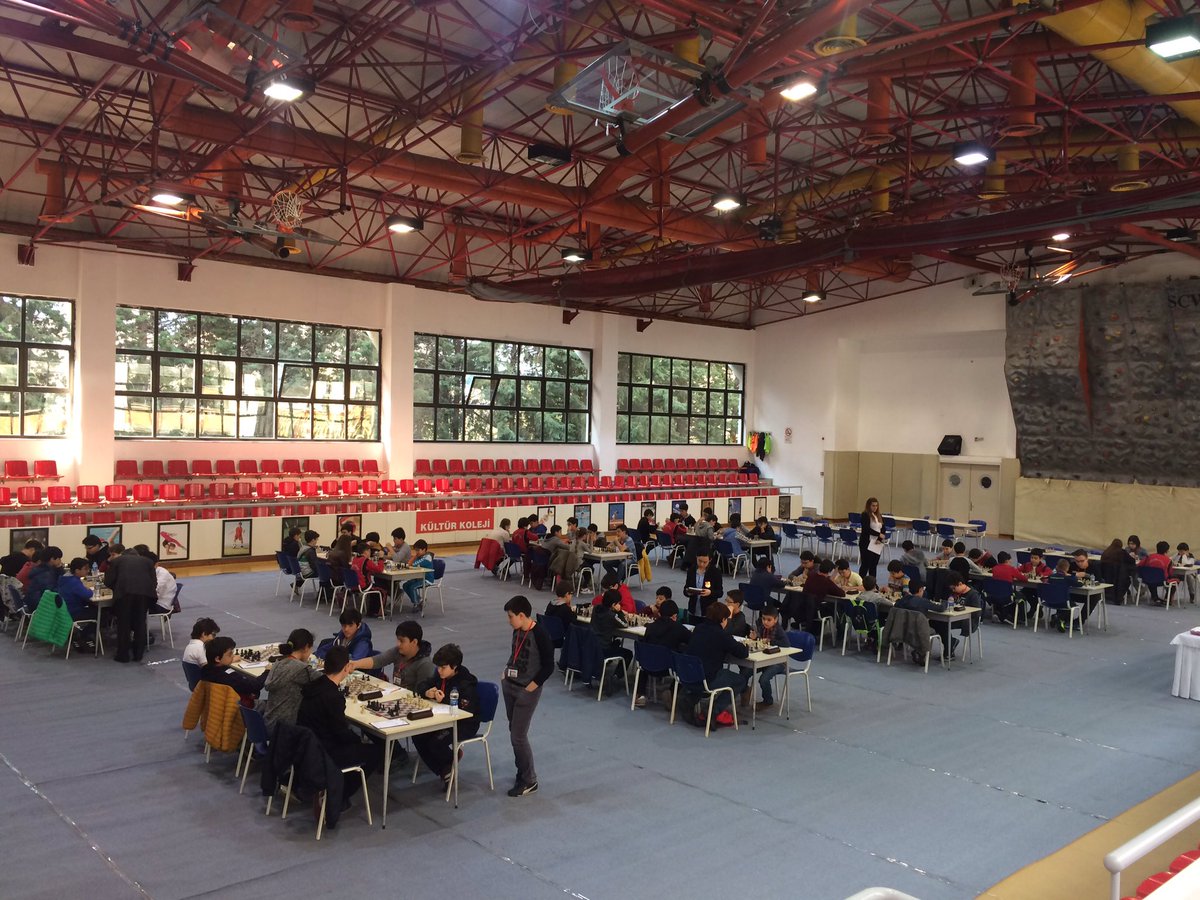 yavuzkara74's tweet photo. @KulturKoleji #kültürfenlisesi 18.#satranç turnuvası başladı.Başarılar #chess #k12 #edu #teachears #egt #highschool #chesschat #school https://t.co/MvNDAoWr3s