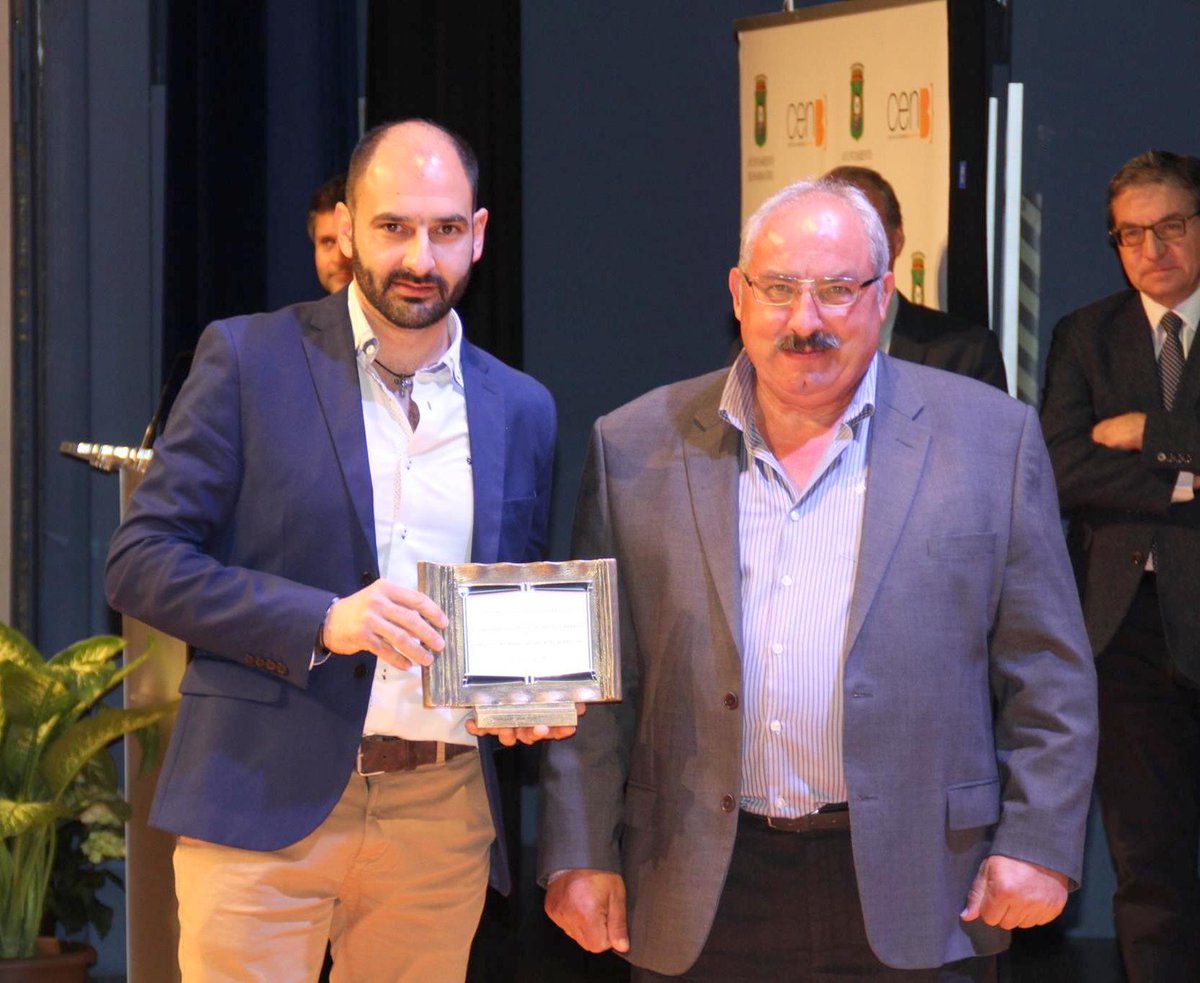Premio a la Trayectoria Deportiva por parte del Patronato de Deportes del Ayuntamiento de Barbastro.
¡¡GRACIAS!!