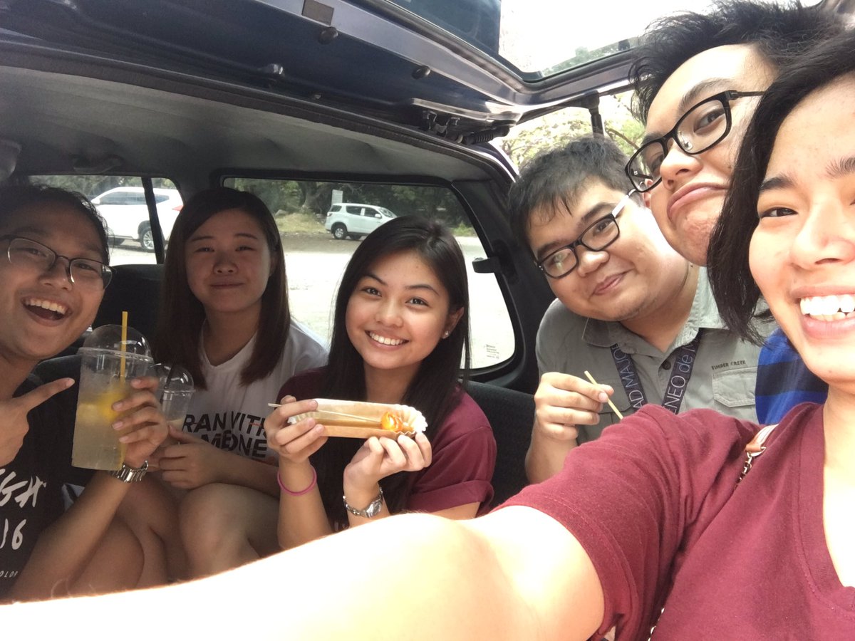 chellataizaa's tweet photo. How'd we get here???????? Haha UP adventure @ this hour!!! On a Saturday!!! #blockbonding #C2luv @FortuneCowki @carlabels @Ral5ph https://t.co/7Va4fzfrkl