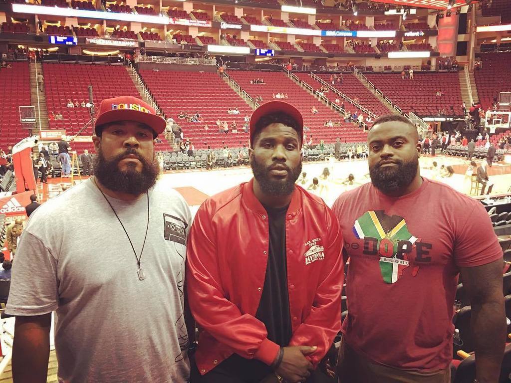 djbigreeks's tweet photo. rockets game and team building.
@byron.godfrey @tobenwigwe https://t.co/c5VHFSpLVJ