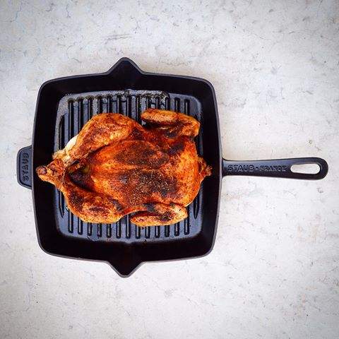 AnjalyDeva's tweet photo. Indian Spicy Chicken Baked ||► Perfect with full ingredient seasoning spice @Chef_FabianLana @DP_BISTRO #VVIP_Classy https://t.co/gbpZeP2upx
