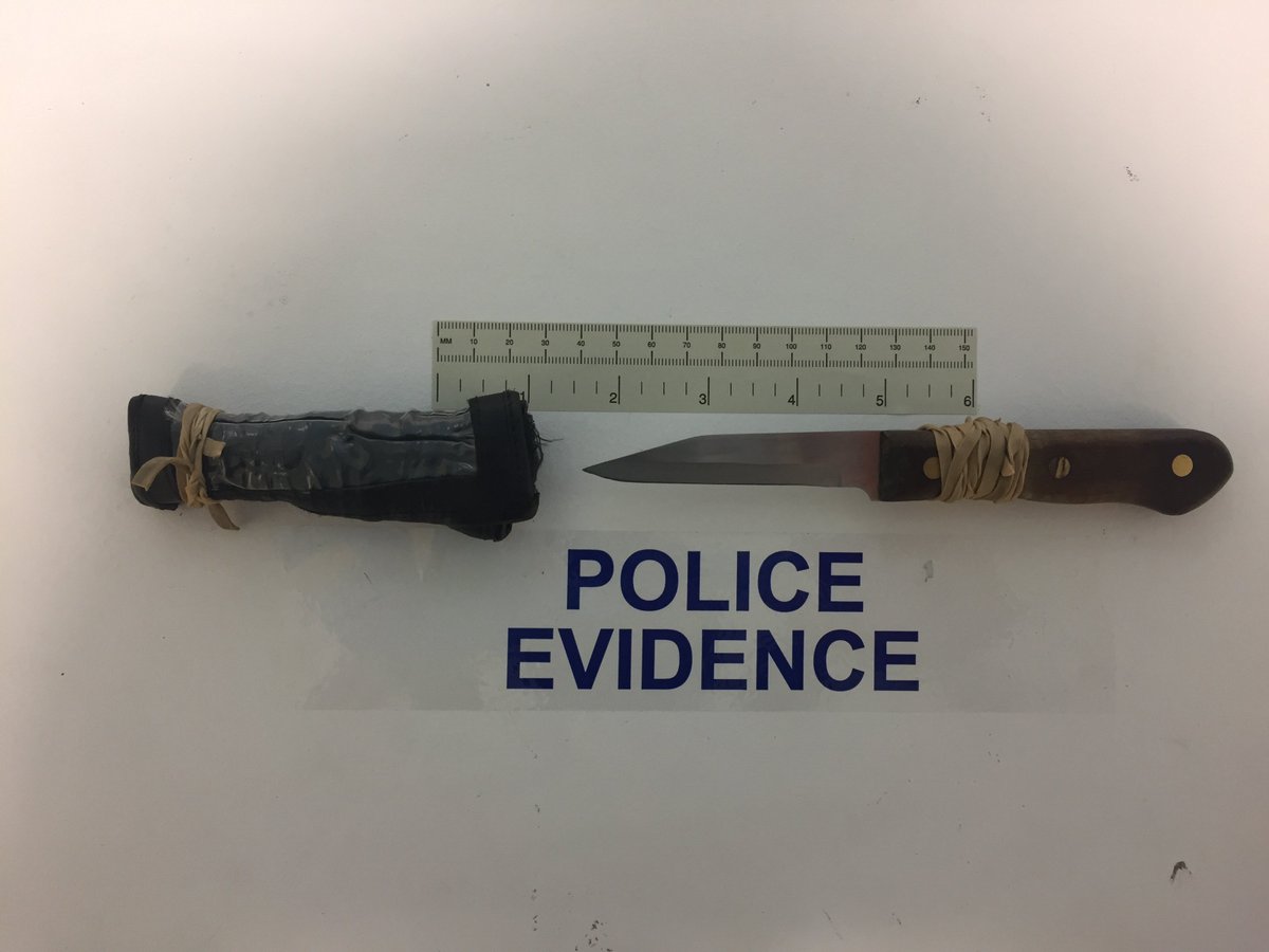 MPSEnfield's tweet image. Male arrested for possessing this knife and for assaulting three Police Officers, who thankfully were not seriously injured  #MightyC&apos;s KM