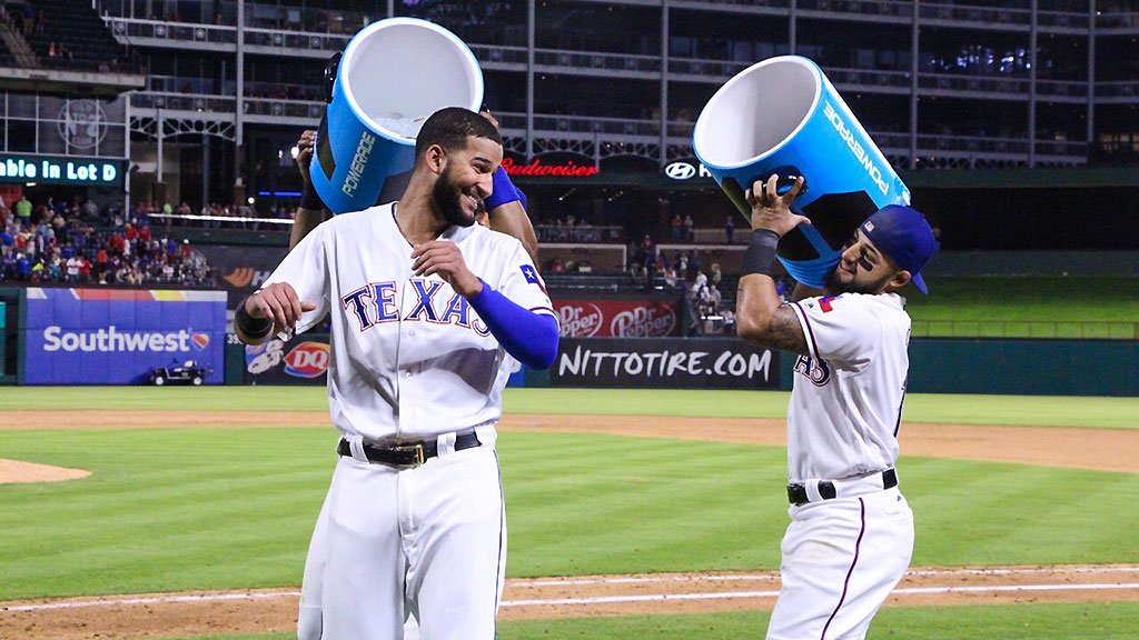 MLB's tweet photo. The only way to cool off. https://t.co/MB5MmHMaSs