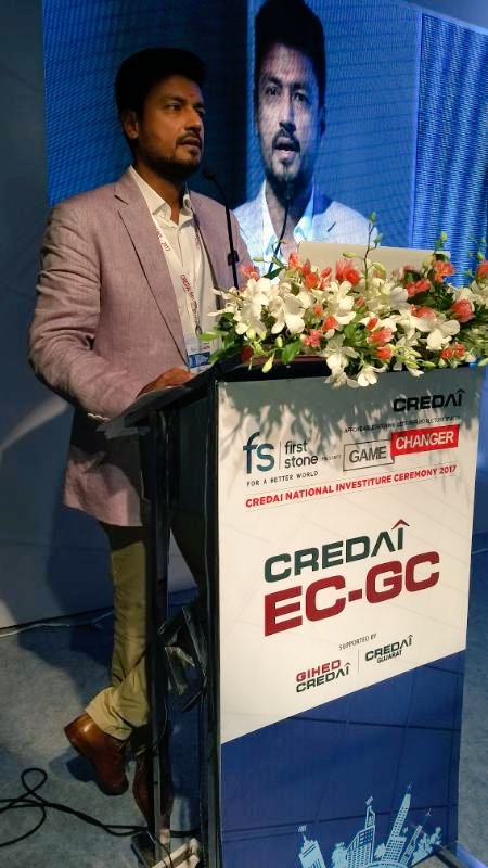 CREDAINational's tweet photo. Our President-elect @jaxayshah takes the #ECGC through GIHED CREDAI's growth from 500 to 50,000 Sq. Ft.! Huge success indeed. #NayaDaur https://t.co/Tbivw539TS