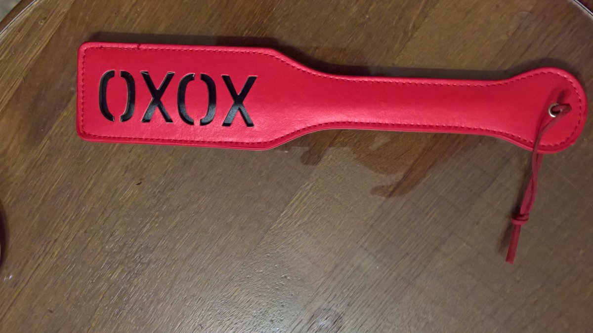 Cam4Zoomo's tweet photo. From 20:00 CET i will be online for a #SpankTheMod show on #cam4 https://t.co/CKlA8m6yoG You choose the paddle with your tips #spanking https://t.co/aHCccUp5WX