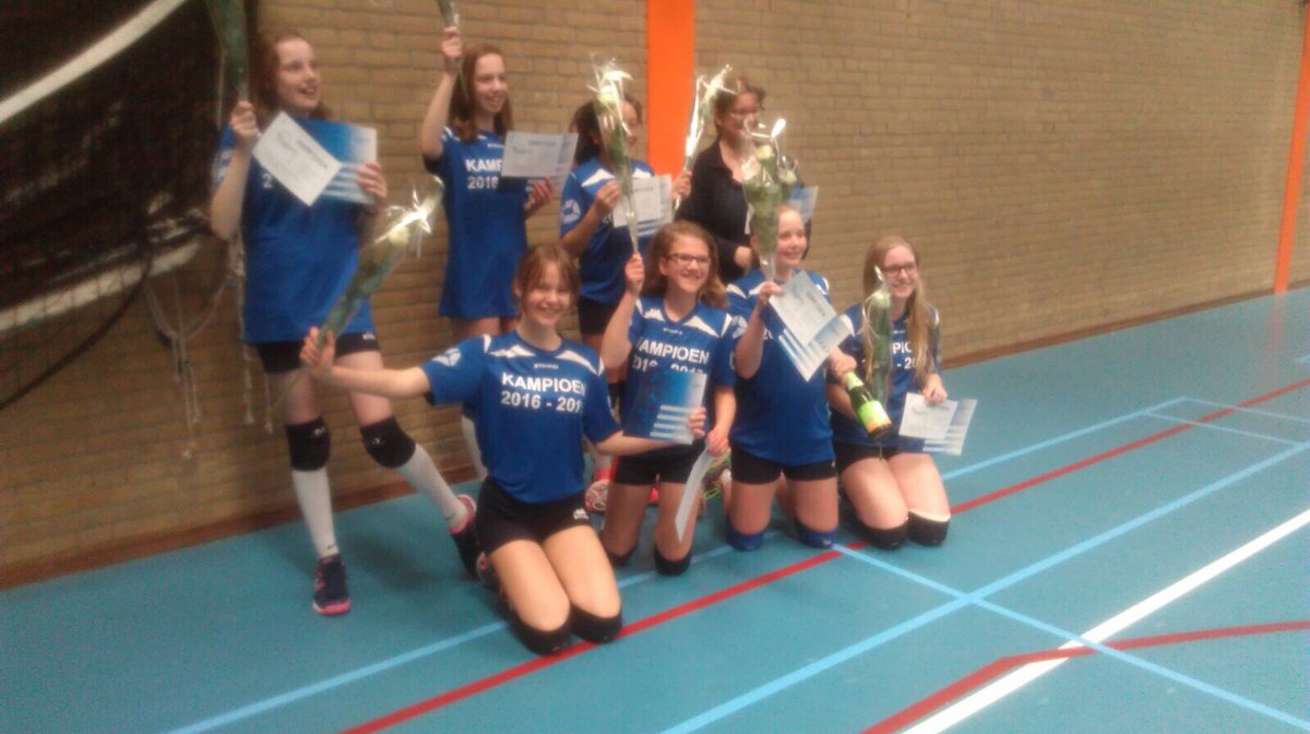 TA_Spek's tweet photo. Yes yes yes, team MC5 van @SliedrechtSport is KAMPIOEN!!! #klassekanjers https://t.co/cTBmvJEn6u