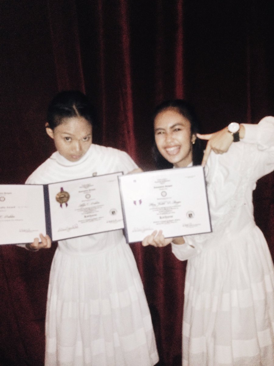 mariajhudiela's tweet photo. #WEMADE17 #WHATFORMAL https://t.co/icVBxfRkL2