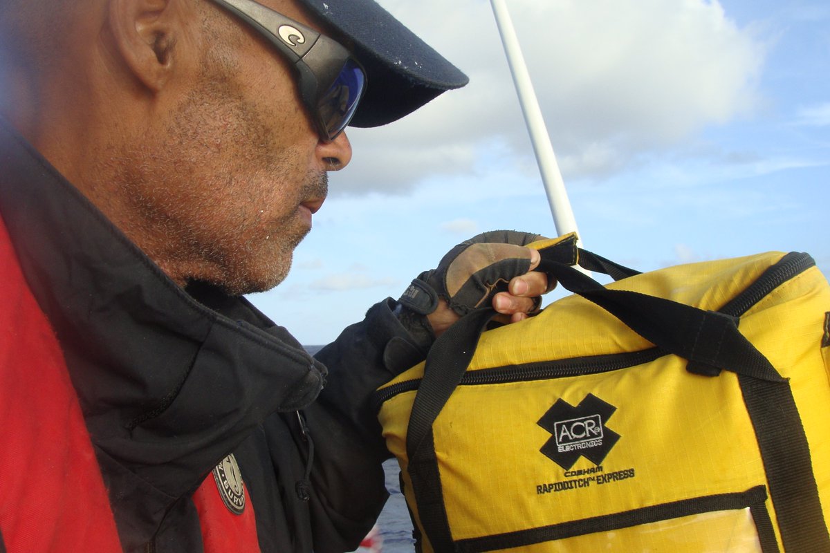 goreechallenge's tweet photo. #406Day17 International - #SafetyatSea - thanks @ACRARTEX @AdventureMed https://t.co/5v2Rak77oY | #Offshore or #coastal, be prepared &amp; enjoy https://t.co/gSobeTxfHo
