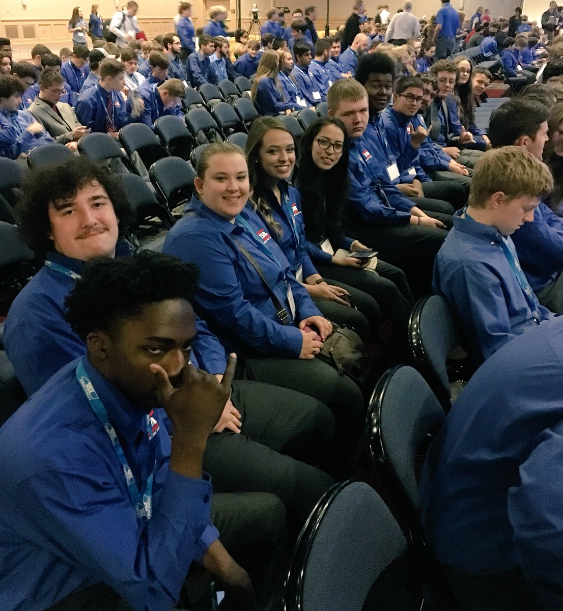 KCS_Mosley's tweet photo. Awards ceremony time! #LiftOffTNTSA @FULCOMTSA @FulComMagnet https://t.co/9fa5GEBzkP