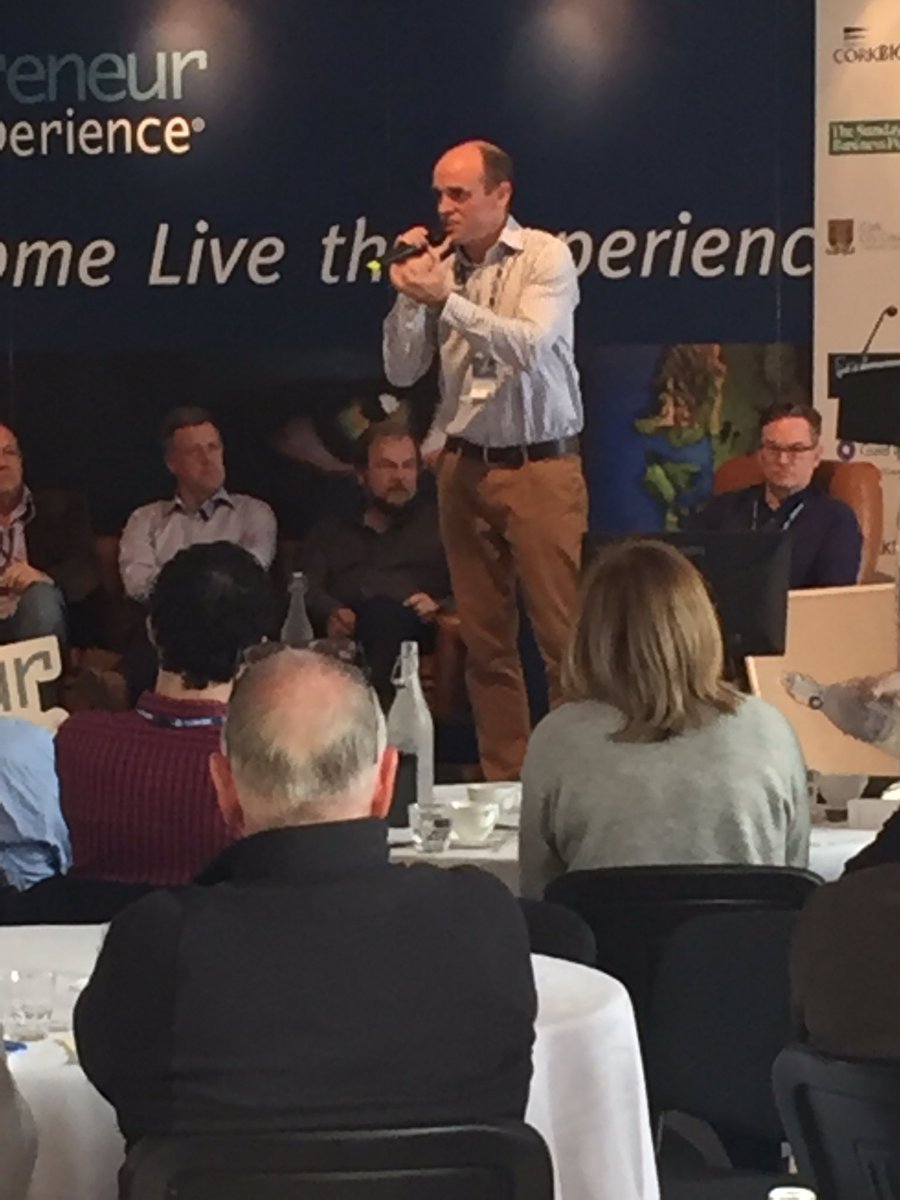 AxisBic's tweet photo. The revolutionary #IOT enabled smart photocells from Westbrite Technologies have huge potential value to smart cities-Sean Ganley #EntExp24 https://t.co/q95BVHopNN
