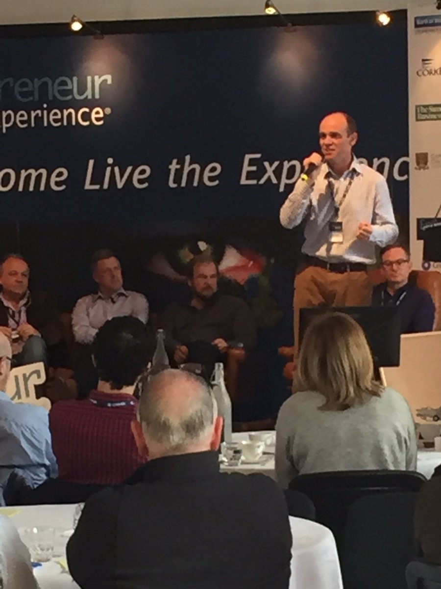 AxisBic's tweet photo. The revolutionary #IOT enabled smart photocells from Westbrite Technologies have huge potential value to smart cities-Sean Ganley #EntExp24 https://t.co/q95BVHopNN