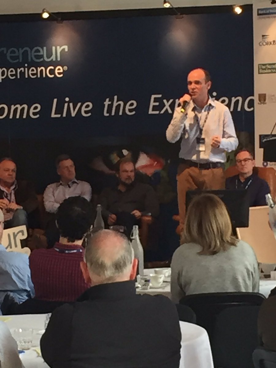 AxisBic's tweet photo. The revolutionary #IOT enabled smart photocells from Westbrite Technologies have huge potential value to smart cities-Sean Ganley #EntExp24 https://t.co/q95BVHopNN