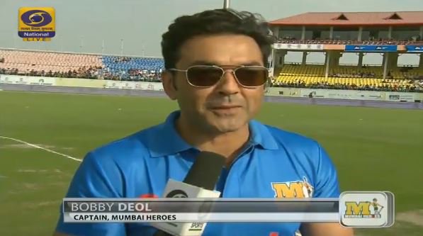 RoflGandhi_'s tweet photo. Captain or stay home, legend Bobby is no mediocre stuff. https://t.co/fInLNJVxC8