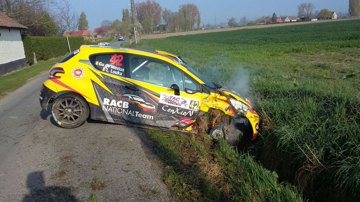 Rallyminded's tweet photo. @TACrally  de mevius kp ondank wiel afgebroken https://t.co/4pCChDBc6G