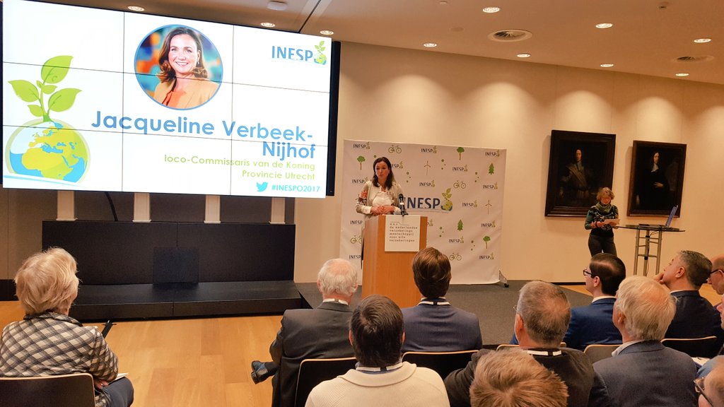 Loco-Commissaris vd Koning Prov. Utrecht bij de opening van #INESPO2017 in het <a href="/asr/">a.s.r. verzekeringen</a> gebouw in Utrecht.