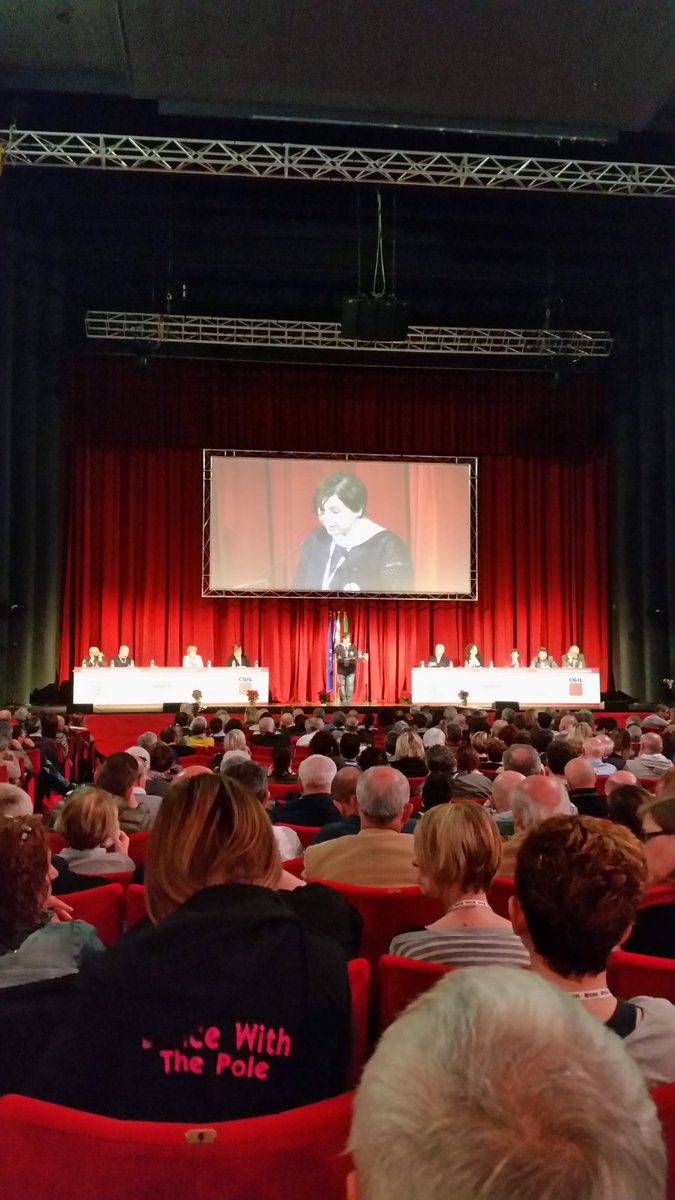 MauroFuso's tweet photo. #Finoallalegge non solo voucher,appalti ma licenziamenti arbitrari e Carta dei diritti #sipuofare #sideve @cgiltoscana @cgilnazionale https://t.co/V2cYRYyA8N