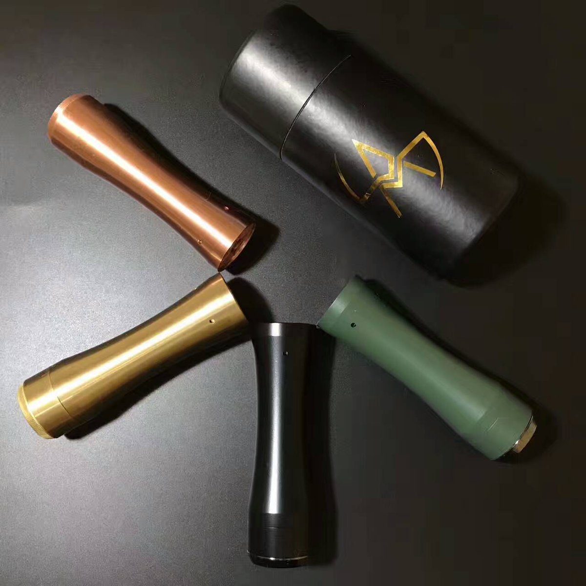 TigerWang186's tweet image. #ARCmod
@ARTOTEKOvape @arcanum_vapes @SpaVapes @ApeVapeUK @VapeCafeBarrie @fly_vapelyfe @VaporMlife