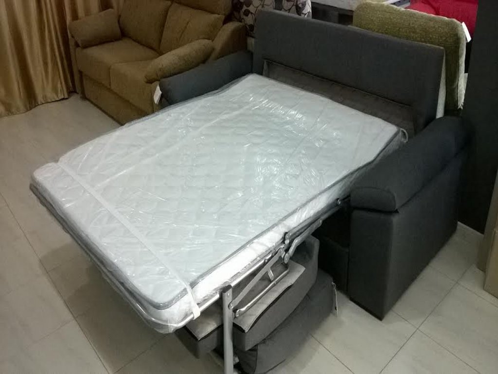 Abstract-Sense molls. Sofàs i butaques, llit, disseny iterior i decoració. Zona outlet amb grans descomptes. goo.gl/ECfHWQ