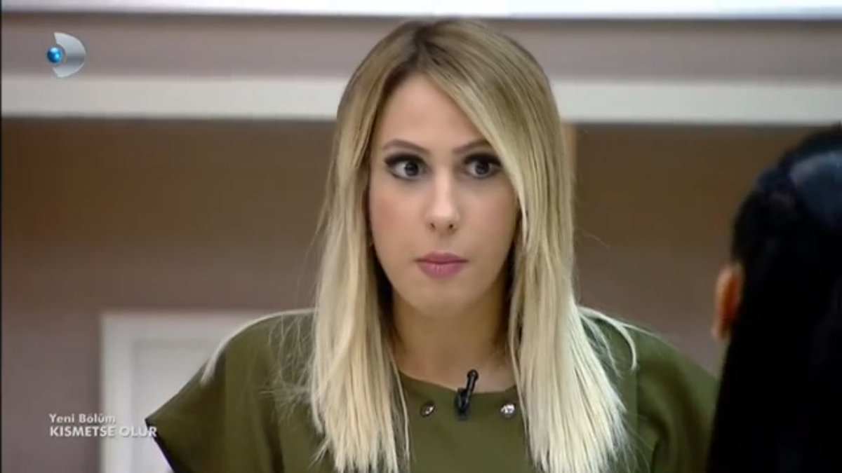 Günaydın Aşkııım  😙🙌 <a href="/karacarabiaa/">Rabia Karaca</a> 

#RabiaKaraca #kismetseolur