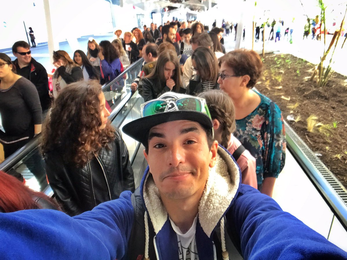 JorianPonomaref's tweet photo. En mode galérien #videocity
Mais j'arrive ! Et petit Live dans l'aprem sur youtube histoire de partager un peu ! #JESUISCOMMEVOUS #PASVIP https://t.co/en87TRdBIe
