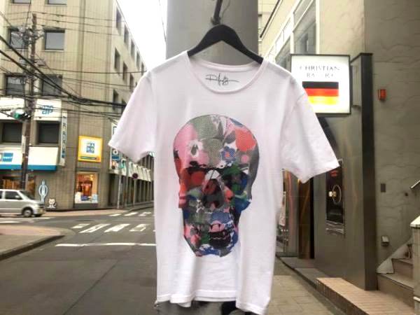 CALDO_CUORE's tweet photo. CUORE仙台店　ROLLAND BERRY ローランドベリーからフラワースカルＴシャツ

詳細はこちら:https://t.co/0bIN1206eK

#ROLLANDBERRY #ローランドベリー
#Ｔシャツ #トップス
#CUORE #クオーレ 
#仙台 #宮城 #東北 https://t.co/brtRrTHS5U