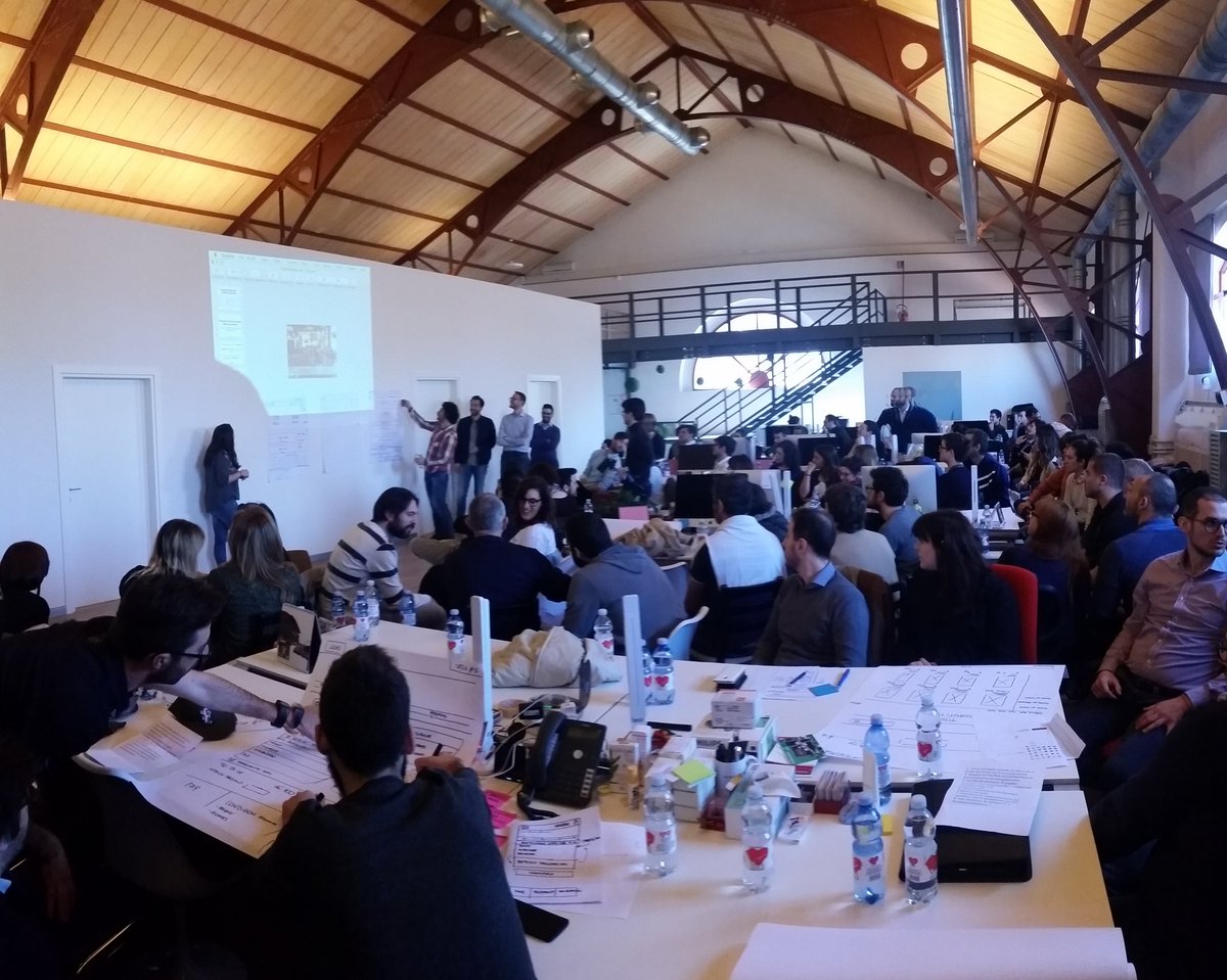 mocainteractive's tweet photo. Presentazione dei mockup delle homepage. In nessuna emerge la value proposition!
#colazionedamoca https://t.co/QYsaA9wTym
