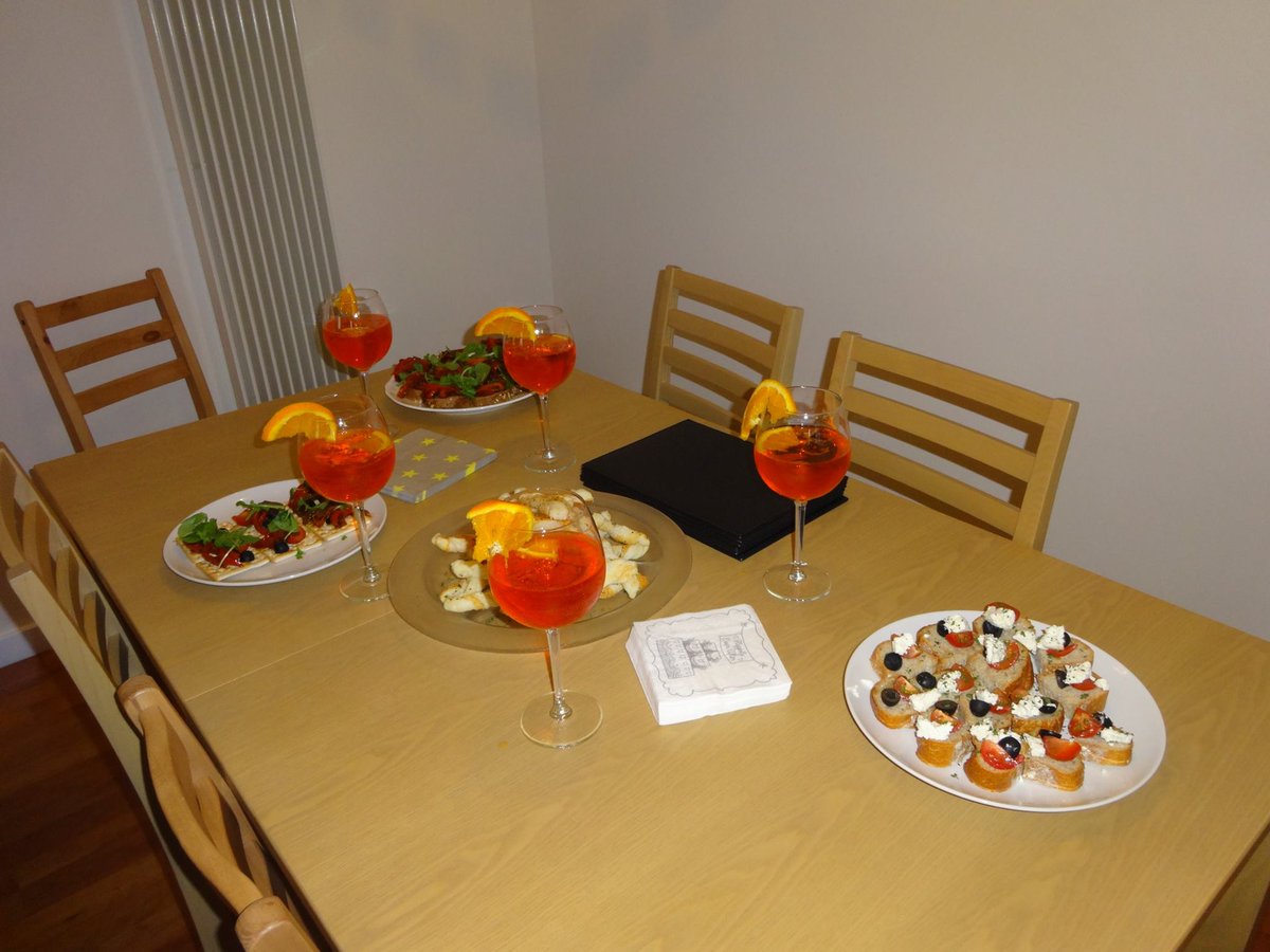 MarcoScire_Chef's tweet photo. https://t.co/vwrMVpBZYz
#chefathome #affordableindulgence #dineathome https://t.co/4eakUoDZMD