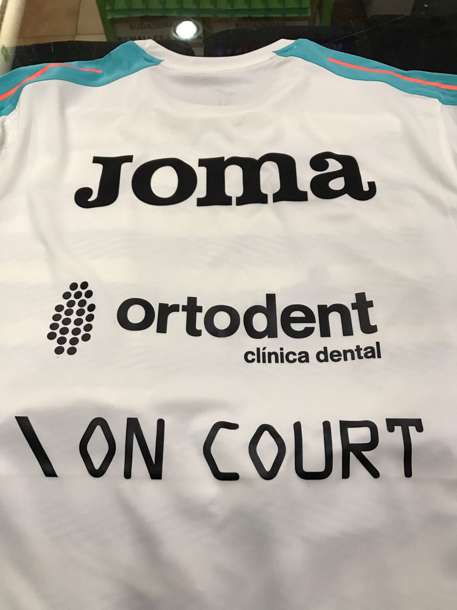 Próximamente anunciamos nueva incorporación nuestro equipo #oncourtpeople... un grande #oncourt #diseño #fabricación #pistaspadel