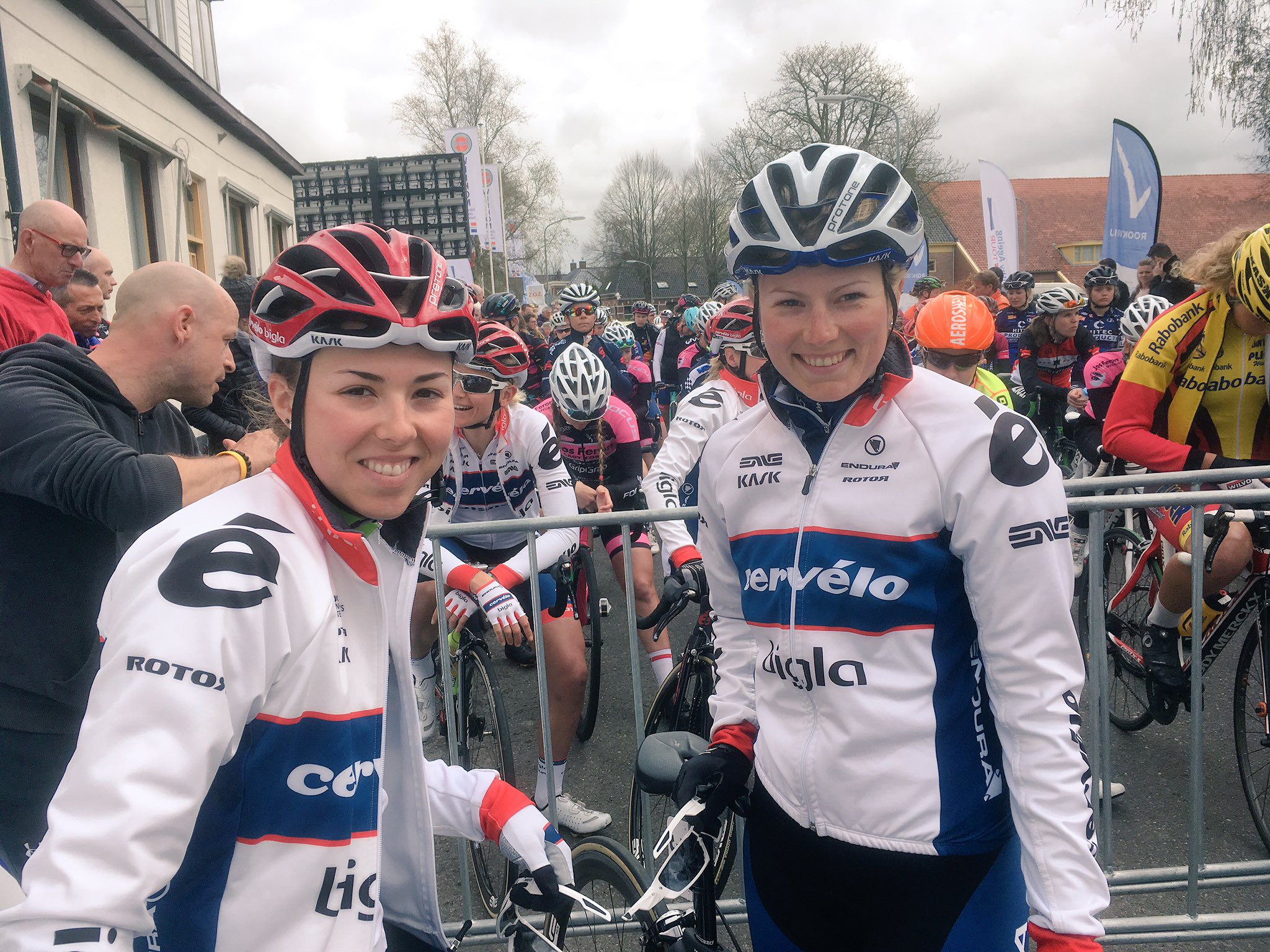 лиза и лотта