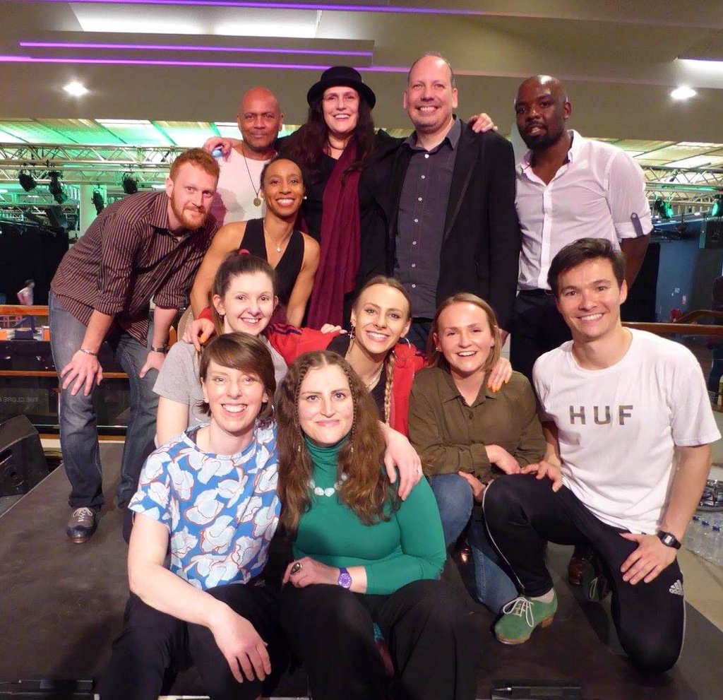 AnnetteWalkerUK's tweet photo. Hoofers &amp; musicians @LondonTapJam @southbankcentre #urbansouthbank #tapdance #livemusic #jazz 🎶💃 (photo by VickyA) https://t.co/QAW8OxKIeq
