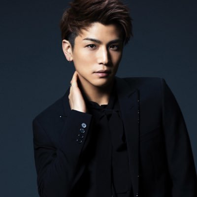 Y22581842's tweet photo. フォロワーさん増やしたいけんやる🙌

❤岩田剛典

❤白濱亜嵐

愛してます😘

#LDHfamさんと繋がりたい 

#三代目famさんと繋がりたい 

#RTした人全員フォローす�� 

#拡散希望 

#加工するのが苦手です https://t.co/De71TPW7YK