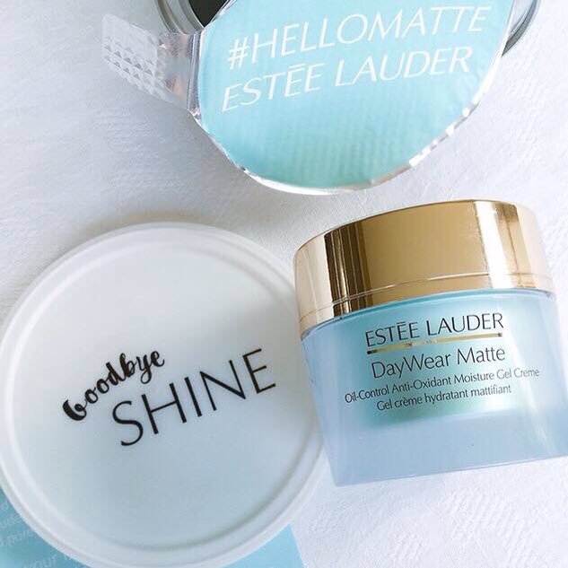 ManlioBoutique's tweet photo. Pelle lucida, addio! Prova DayWear Matte di ESTĒE LAUDER!
📞 info 329.0010906
#beauty #cosmetics #creme #beautiful https://t.co/KLiLqHYLVs