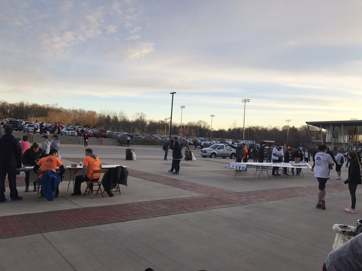 PUCancerInst's tweet image. It's a beautiful morning at Ross- Ade Stadium. Getting ready for #thepurduechallenge 5K at 8:30 today! #PurdueCure