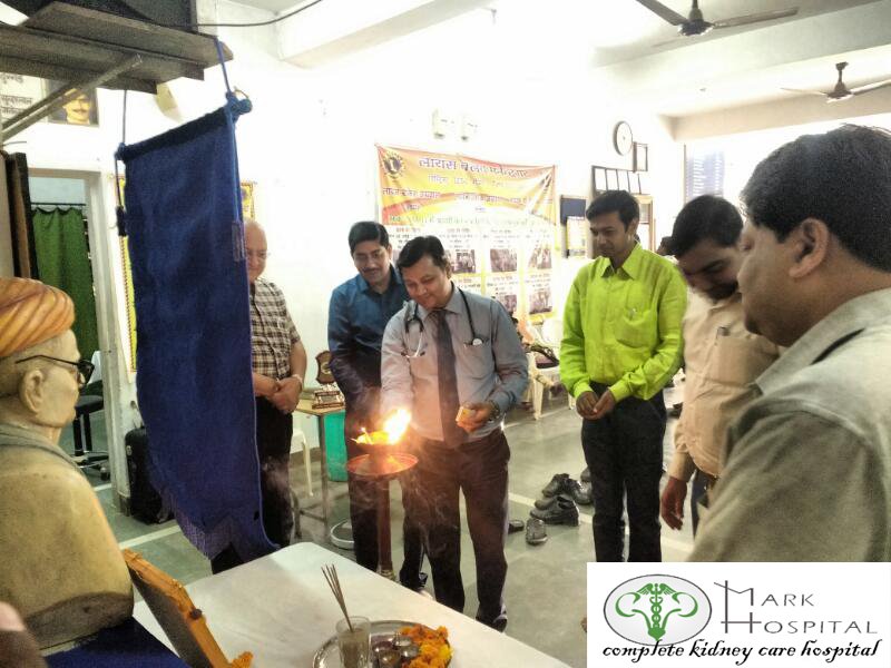 MarkHospital's tweet photo. मार्क हॉस्पिटल द्वारा मनेंद्रगढ़ के लॉयंस क्लब में OPD आयोजित की गयी थी
OPD में डॉ कमलेश कुमार मौर्या के द्वारा सपन्न हुआ . https://t.co/0ZBNddAXkR