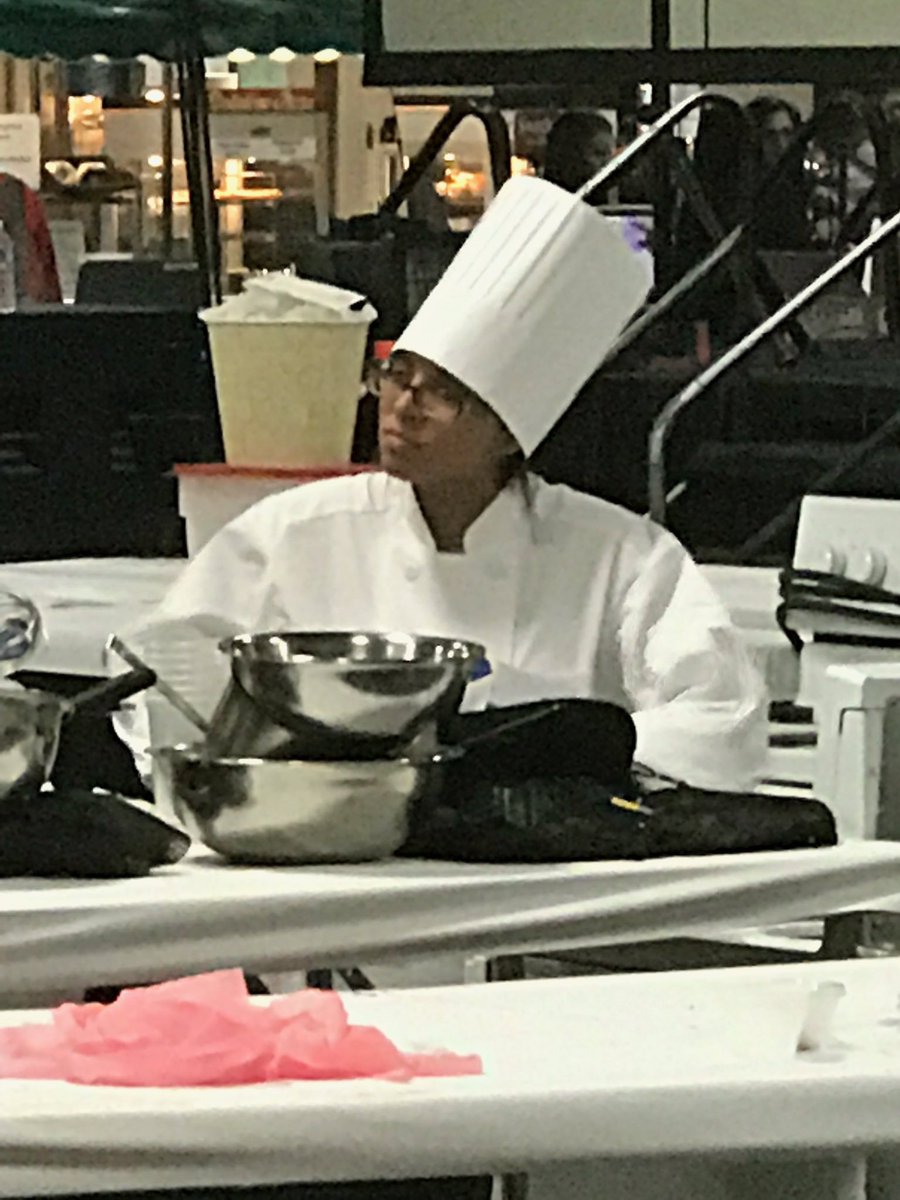 CCTEC_Principal's tweet photo. CCTEC culinary students compete @SkillsUSA State Competition! #CCTEC https://t.co/ElQBqJbGfw