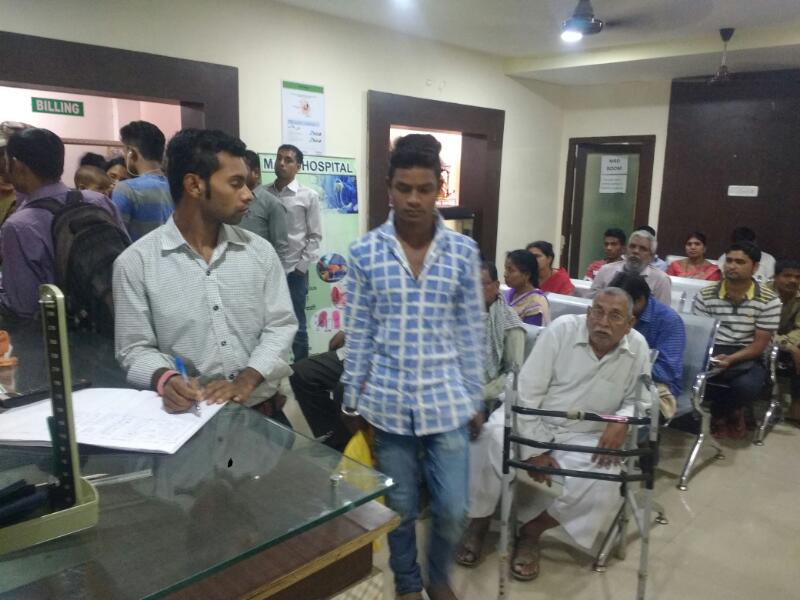 MarkHospital's tweet photo. मार्क हॉस्पिटल के संस्थापक डॉ कमलेश कुमार मौर्या एवं डॉ राजेश सिंह गौतम द्वारा मुंगेली के CME
का आयोजन किया गया . https://t.co/ZPIa0LjpWC