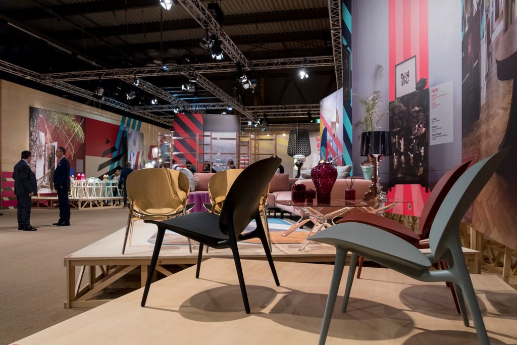 iSaloniofficial tweet picture
