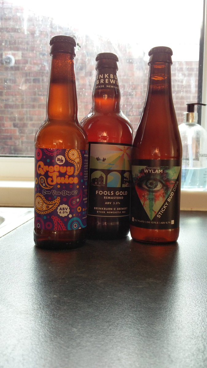 petemc82's tweet photo. ☀ sunny days dangerous in @mmm_newcastle, taster got me in the mood...Also some recommendations from @BrinkburnStBrew #groovyjuice https://t.co/nZsYIvLj16