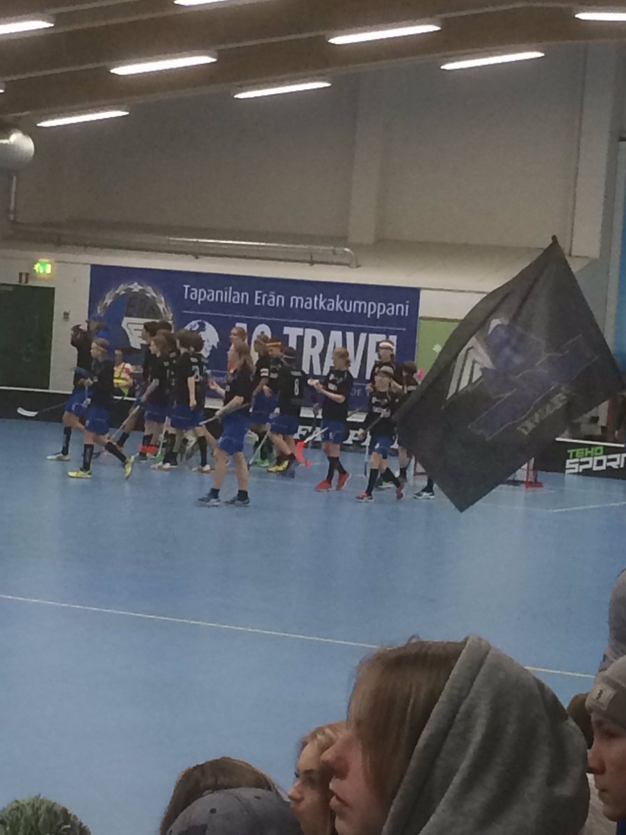makelanjannne's tweet photo. @eräviikingit C2 ehdolla suomenmestaruuteen? 🤔sarjan ensimmäinen ottelu siis 3-1 erville. #salibandy #c2sm https://t.co/KLJqBCiyrQ