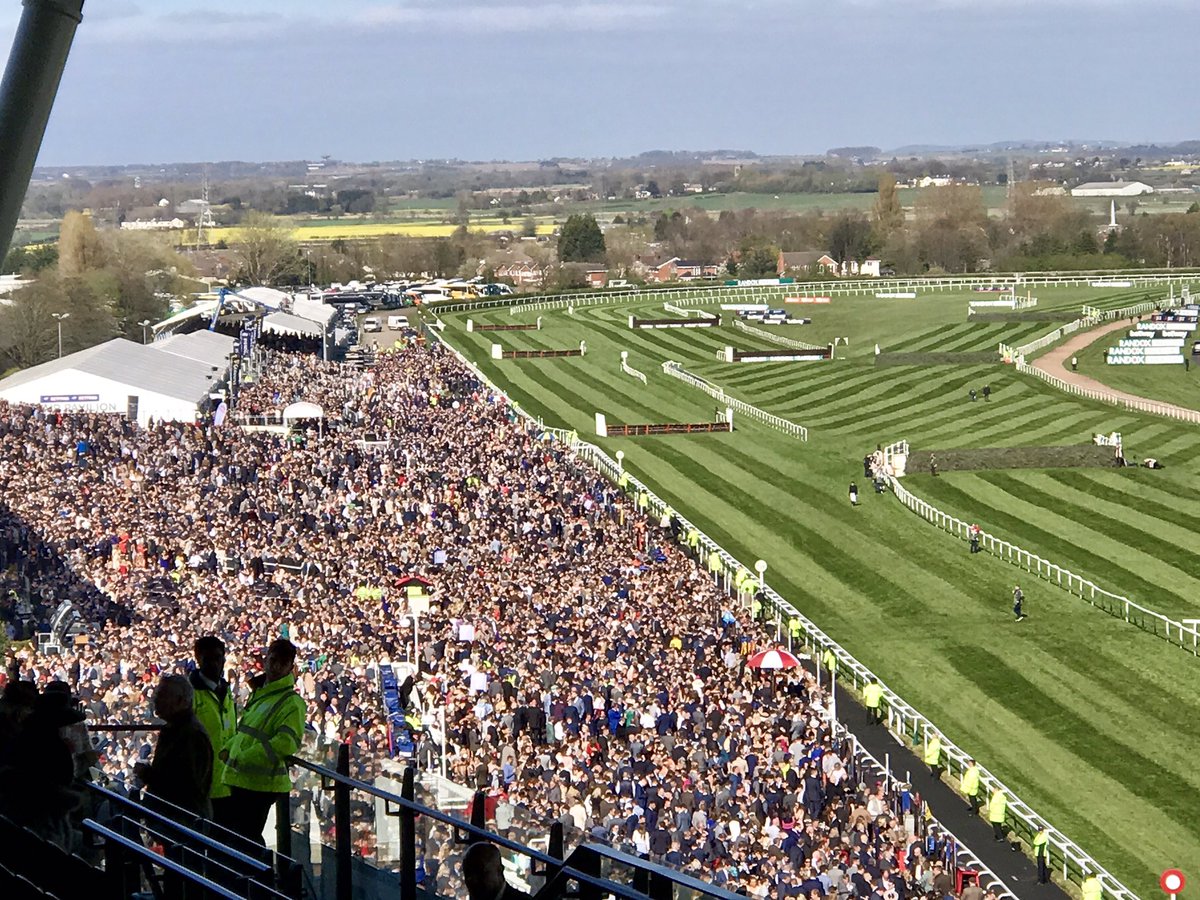 BetLoop's tweet image. Thank you to our hosts @betway for our day at Aintree yesterday #grandnational #betway
