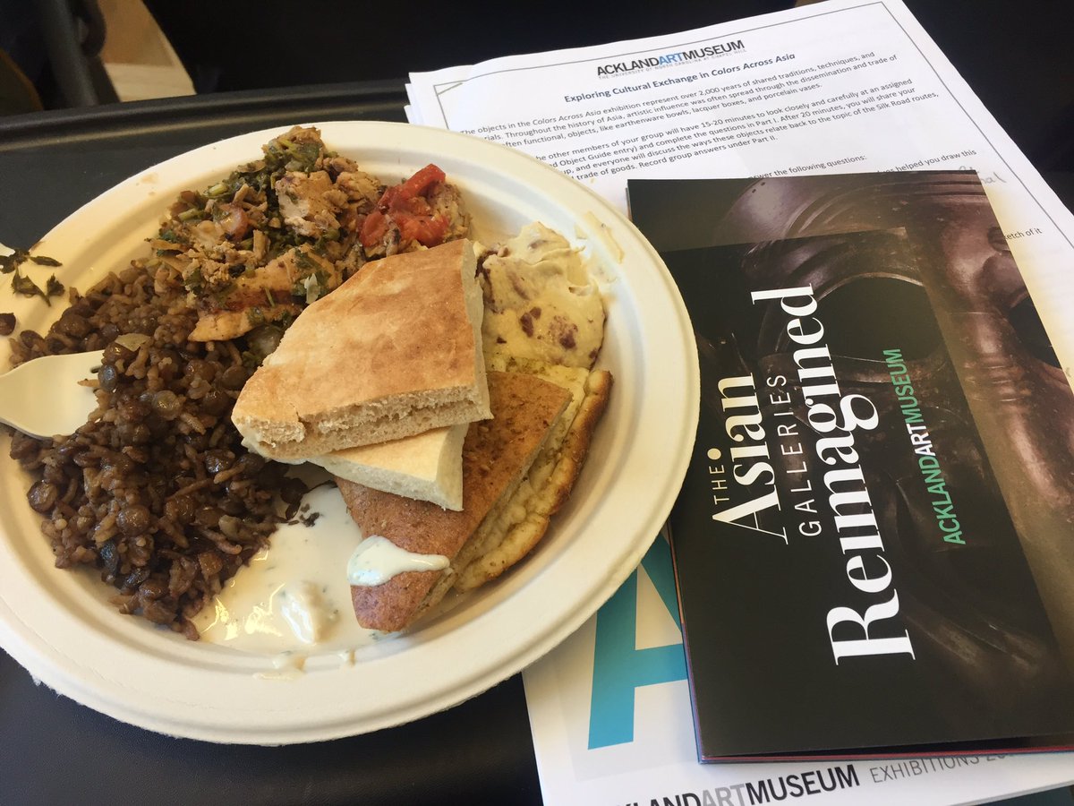 daniarnold55's tweet image. Getting inspired on how to better teach the Silk Road. Thank you to #UNC and #Duke for the excellent program....and lunch! @CCMEMC